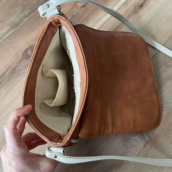 Aldo tan, cream and black cross body purse - Picture 2 of 5